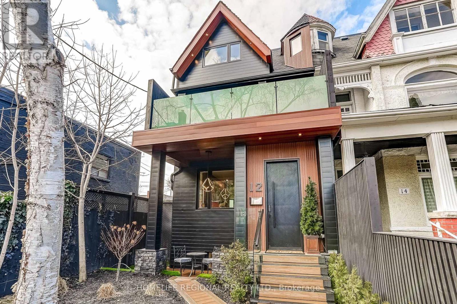12 MACDONELL AVENUE