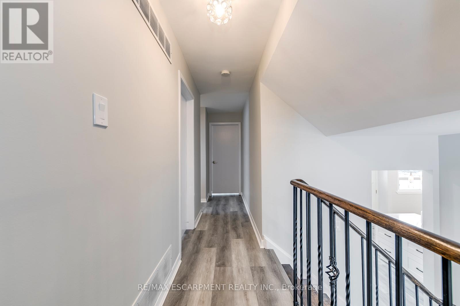 5440 Windermere Drive Property Photo 19