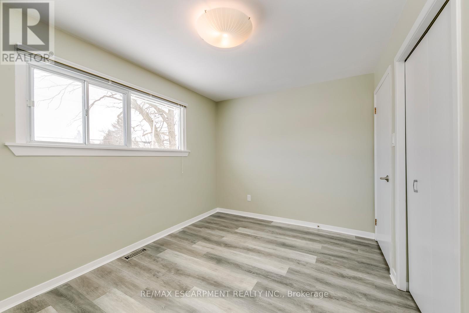 5440 Windermere Drive Property Photo 27