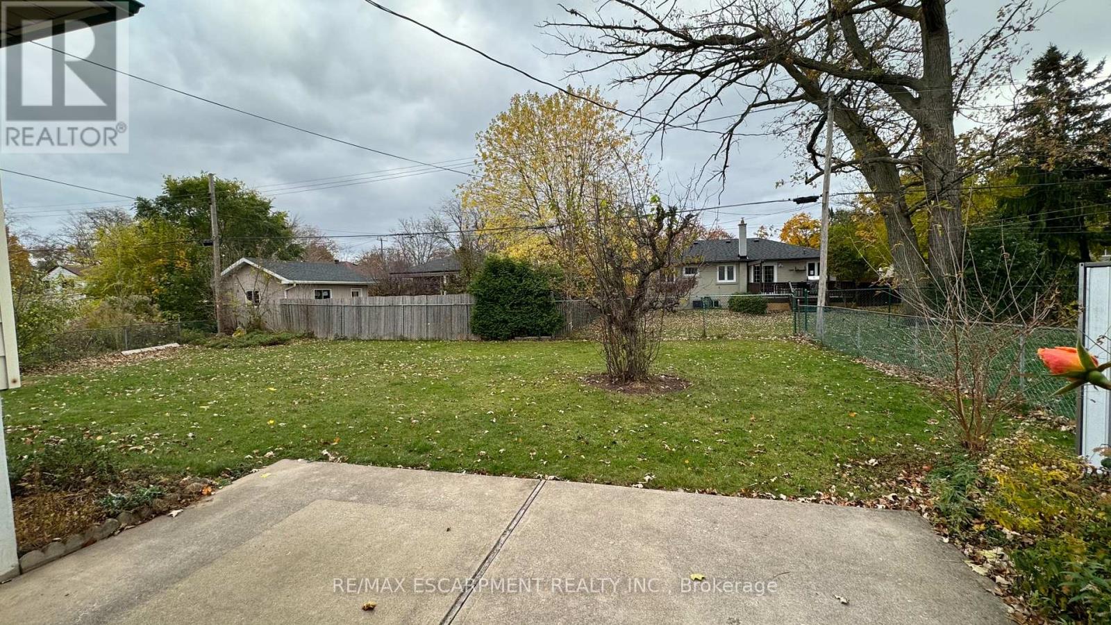 5440 Windermere Drive Property Photo 36