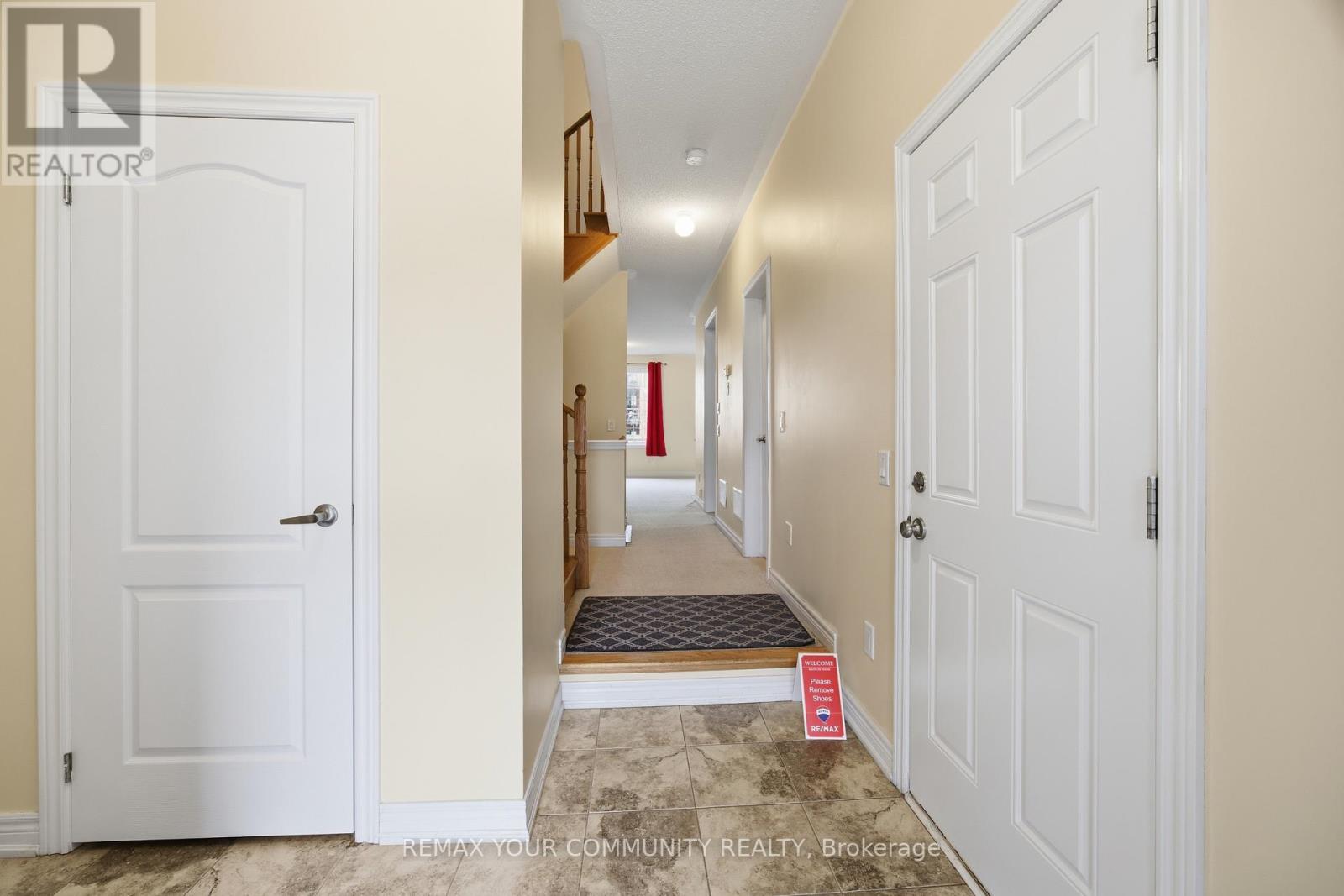 90 Sky Harbour Drive Property Photo 3