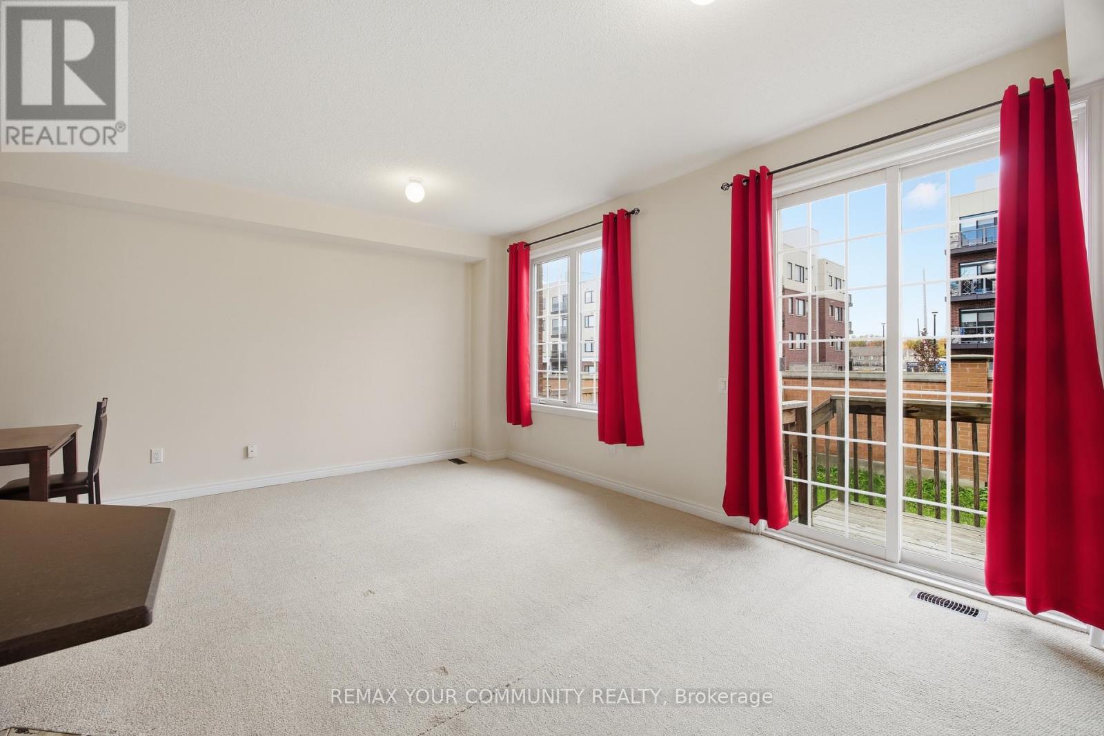 90 Sky Harbour Drive Property Photo 6