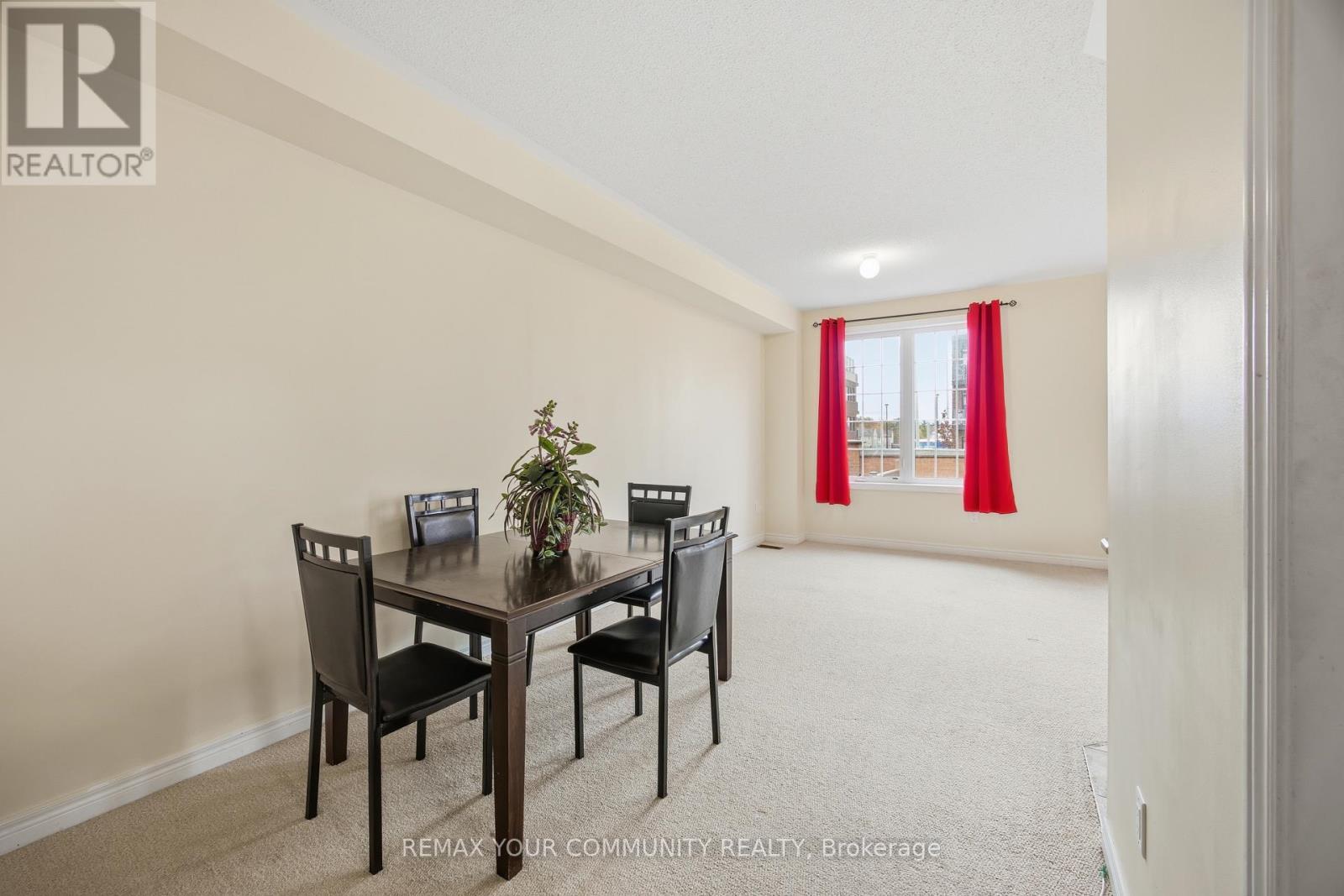 90 Sky Harbour Drive Property Photo 8