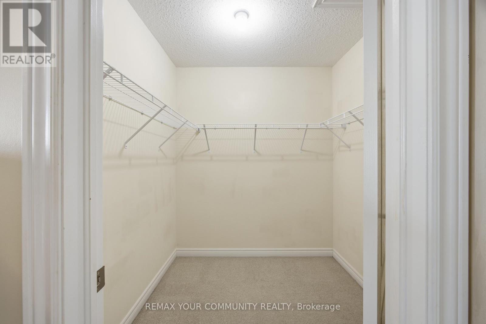 90 Sky Harbour Drive Property Photo 17