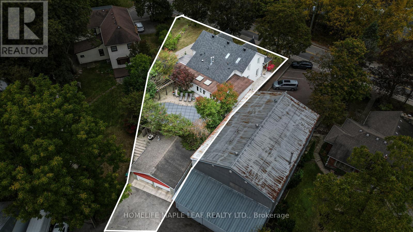 12 Adamson Street N Property Photo 46
