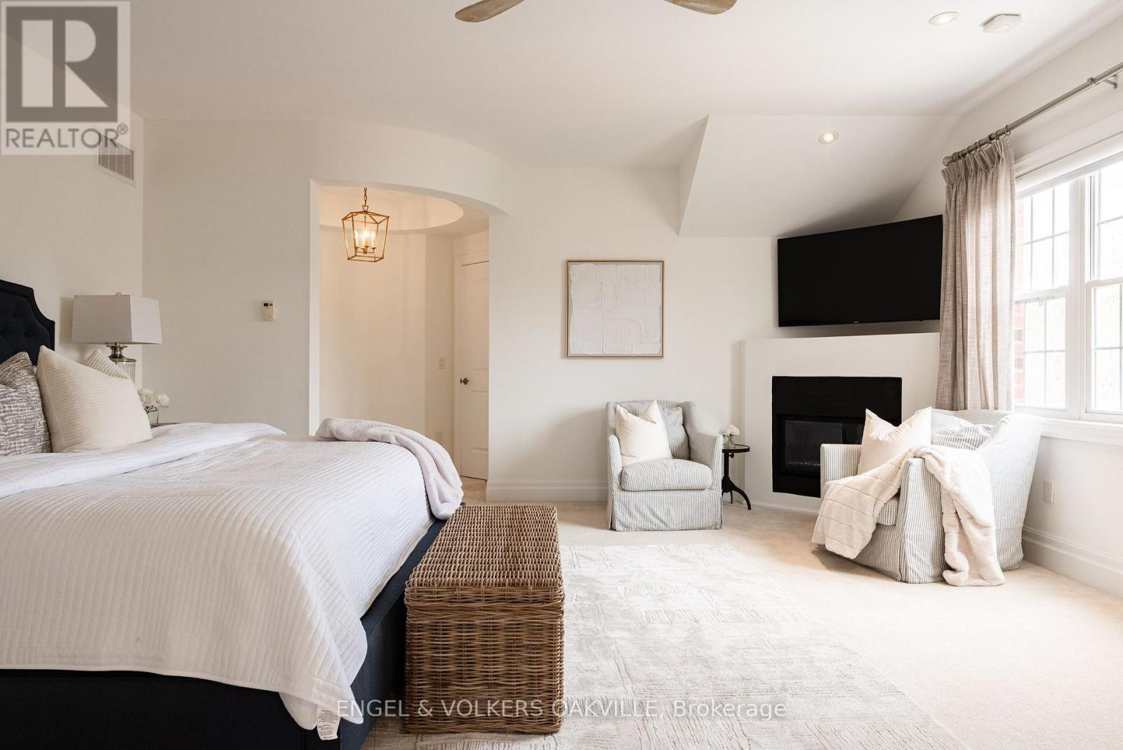 33 Barraclough Boulevard Property Photo 29
