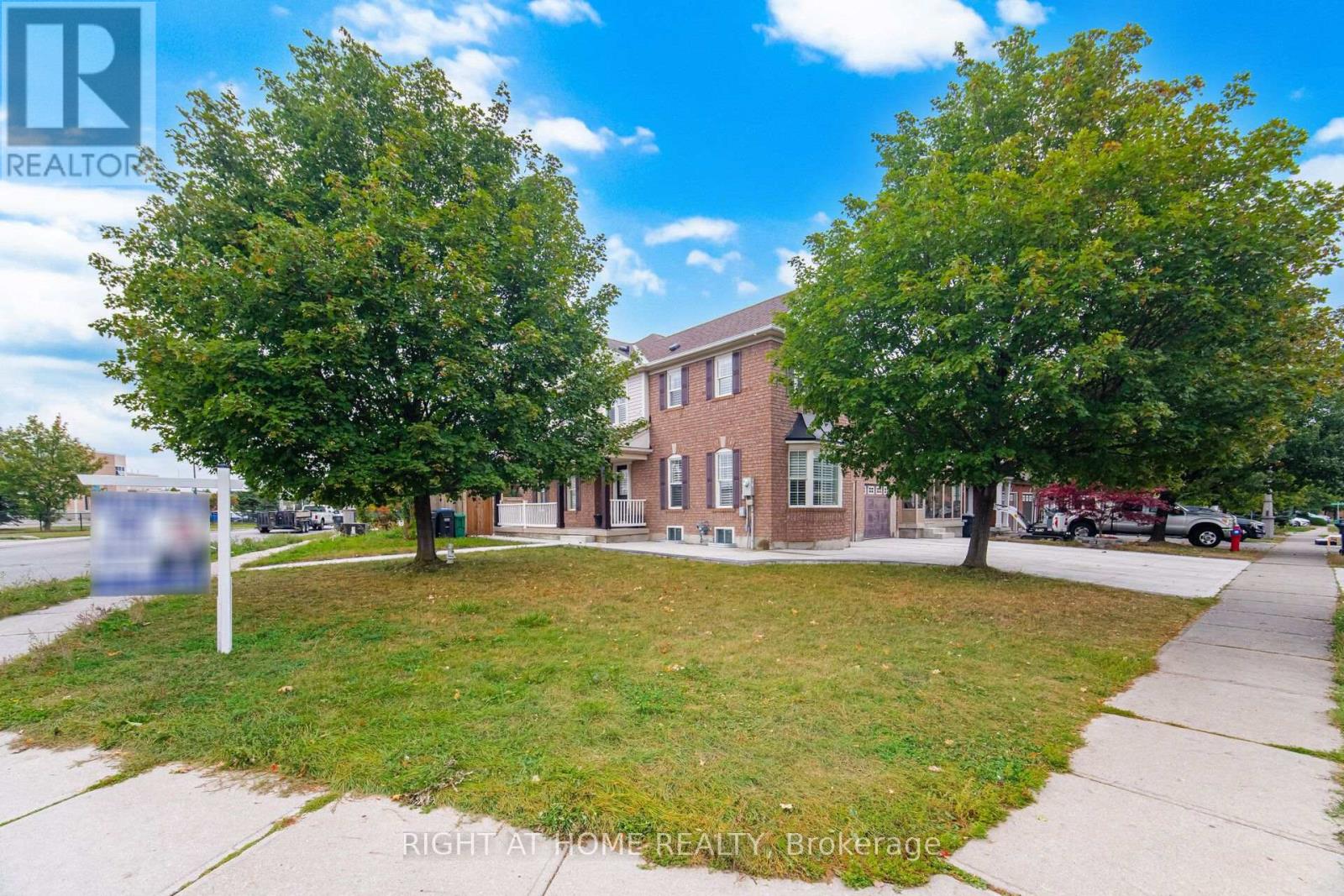 355 Brisdale Drive Property Photo 2