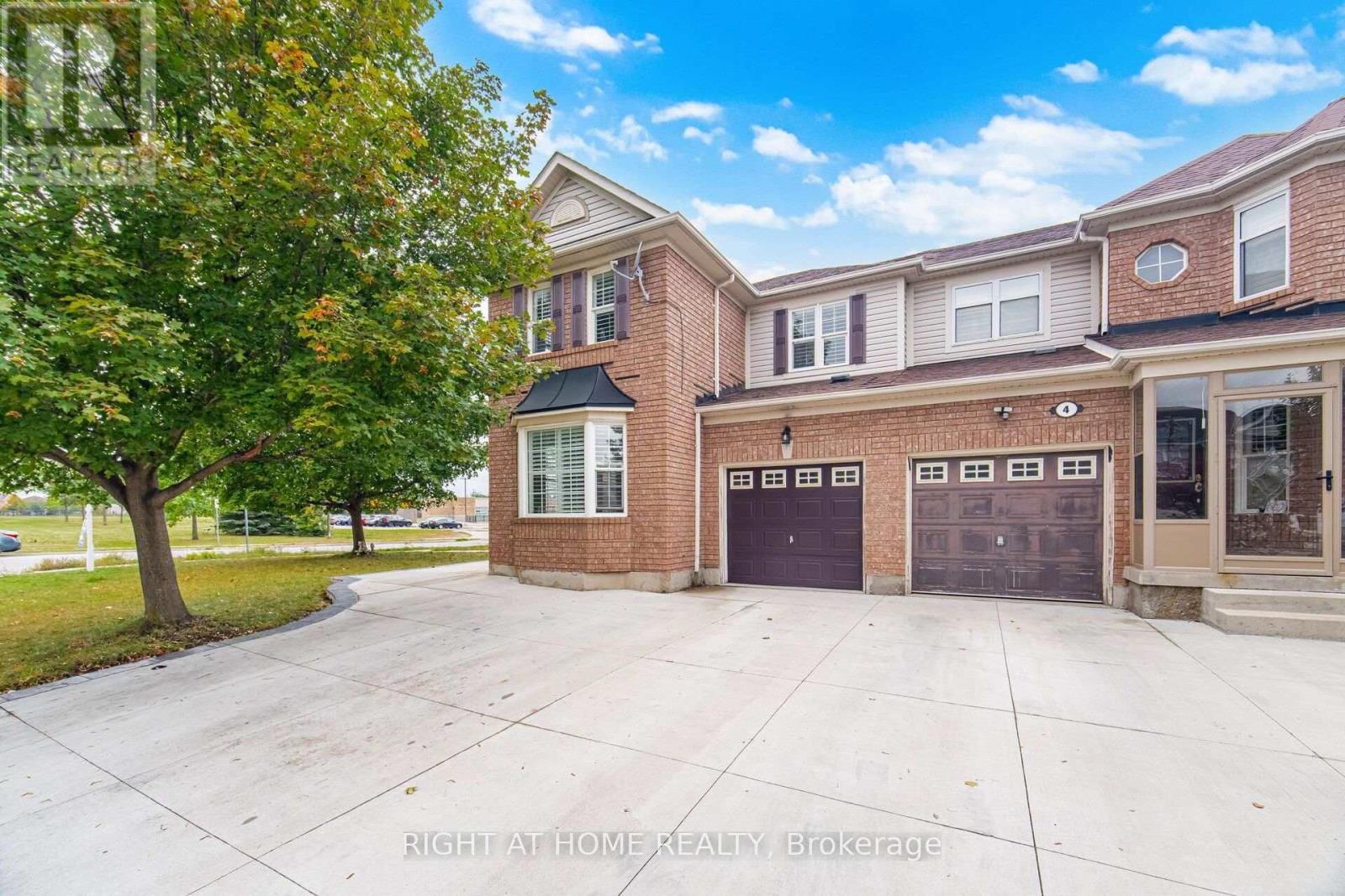 355 Brisdale Drive Property Photo 4