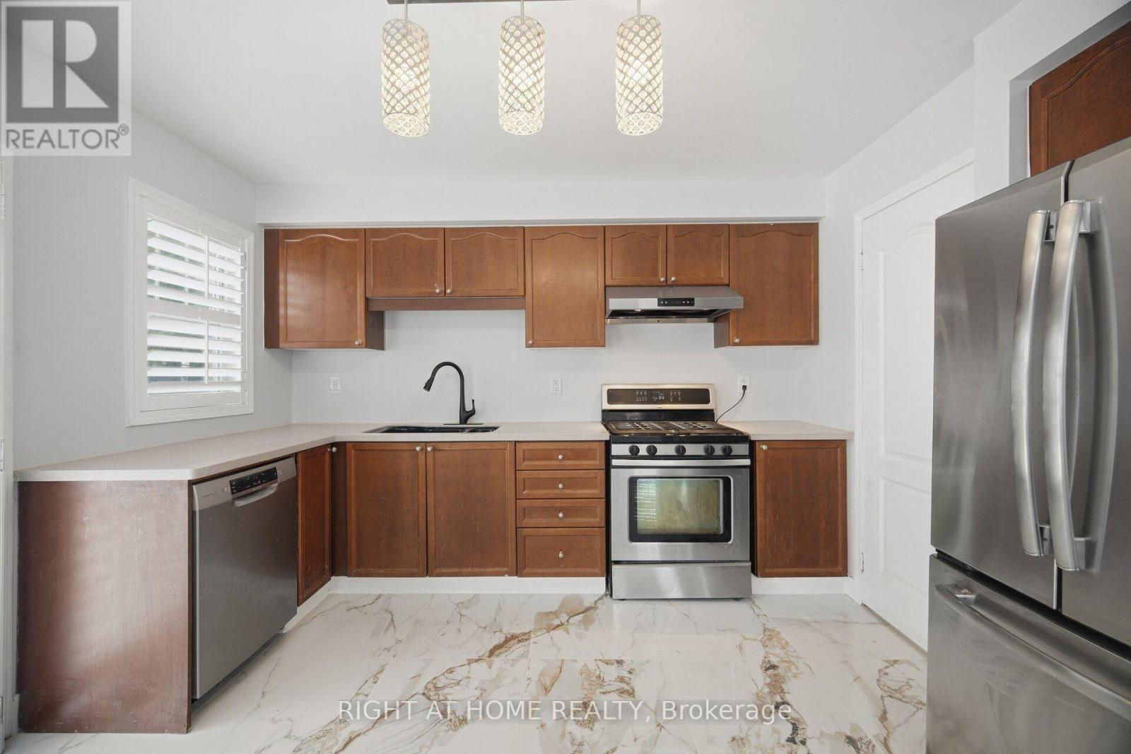 355 Brisdale Drive Property Photo 14
