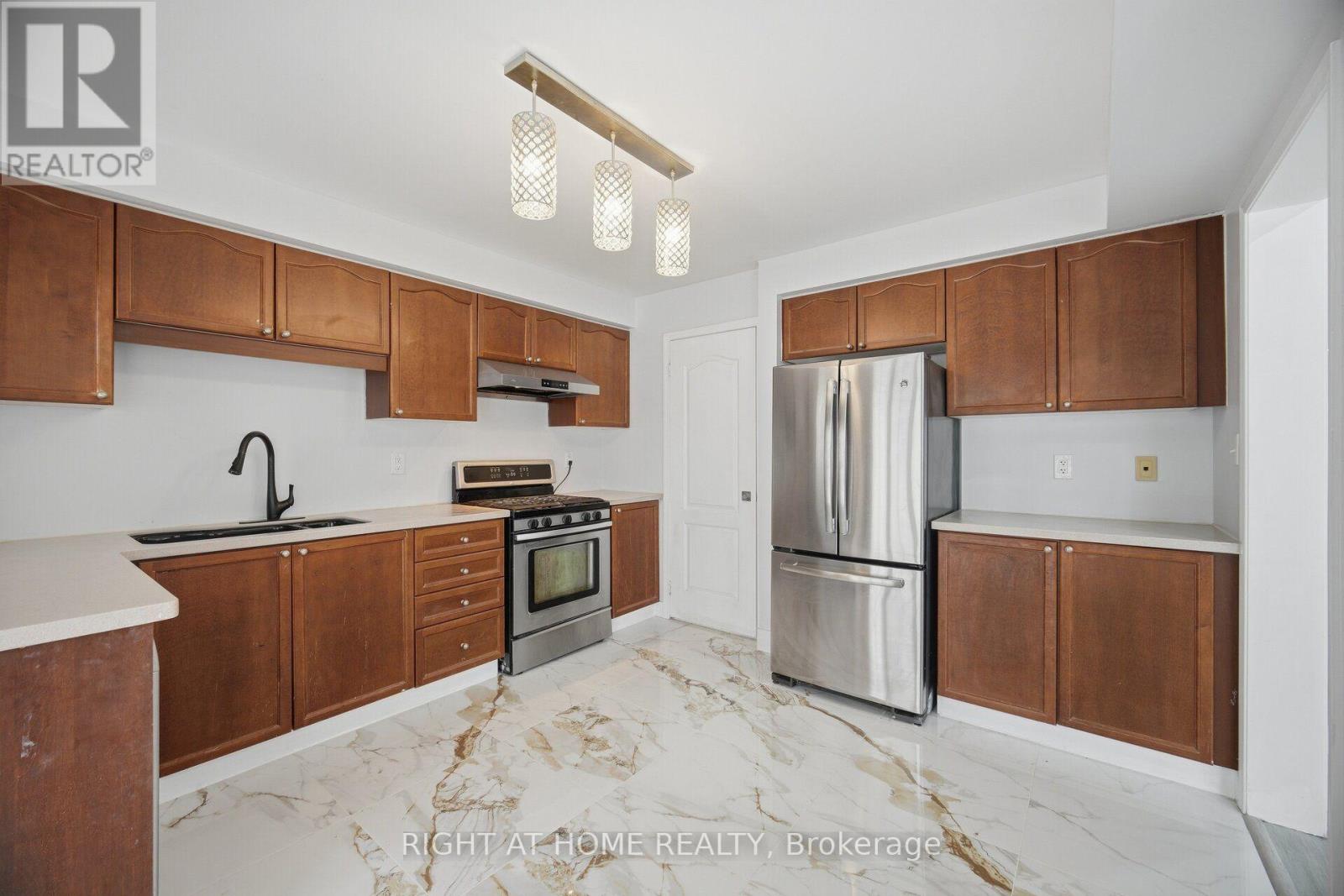 355 Brisdale Drive Property Photo 15