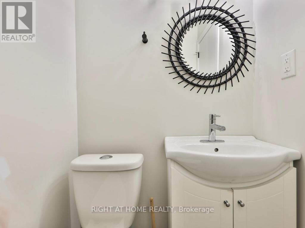 3174 Weston Road Property Photo 15