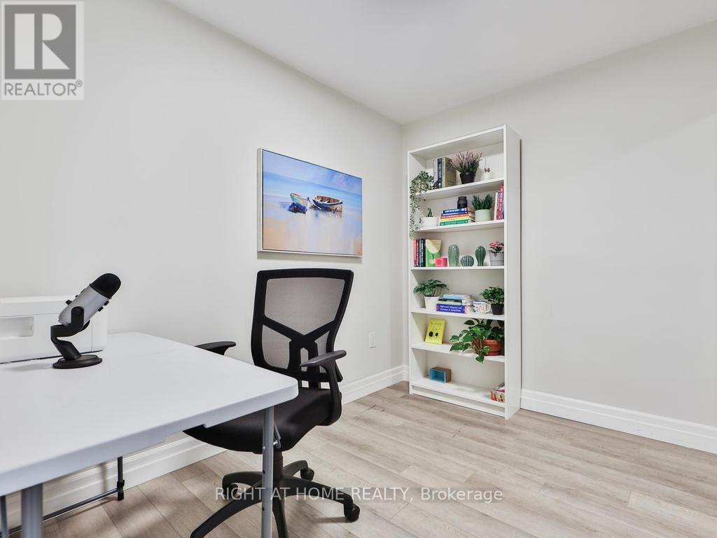 3174 Weston Road Property Photo 22
