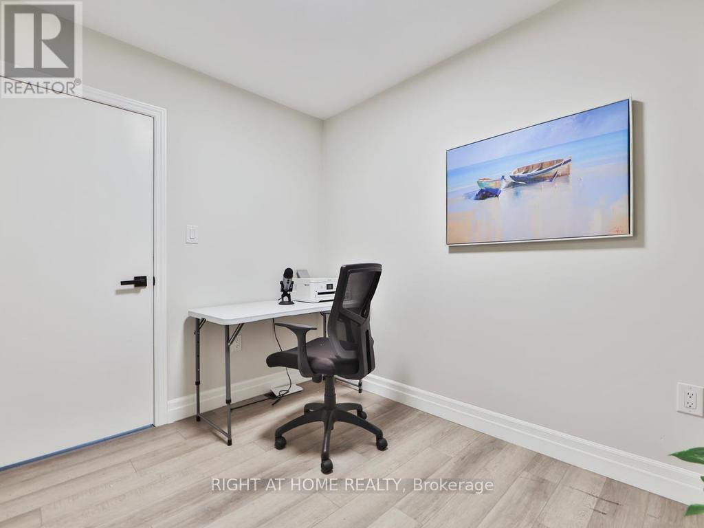 3174 Weston Road Property Photo 23