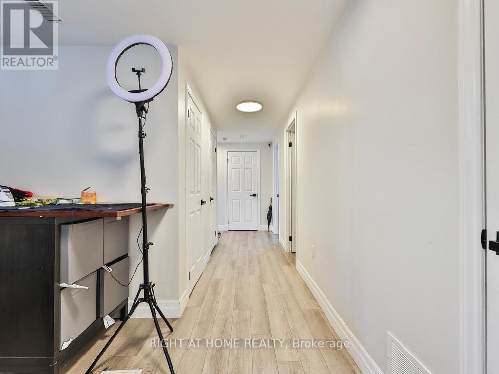 3174 Weston Road Property Photo 32