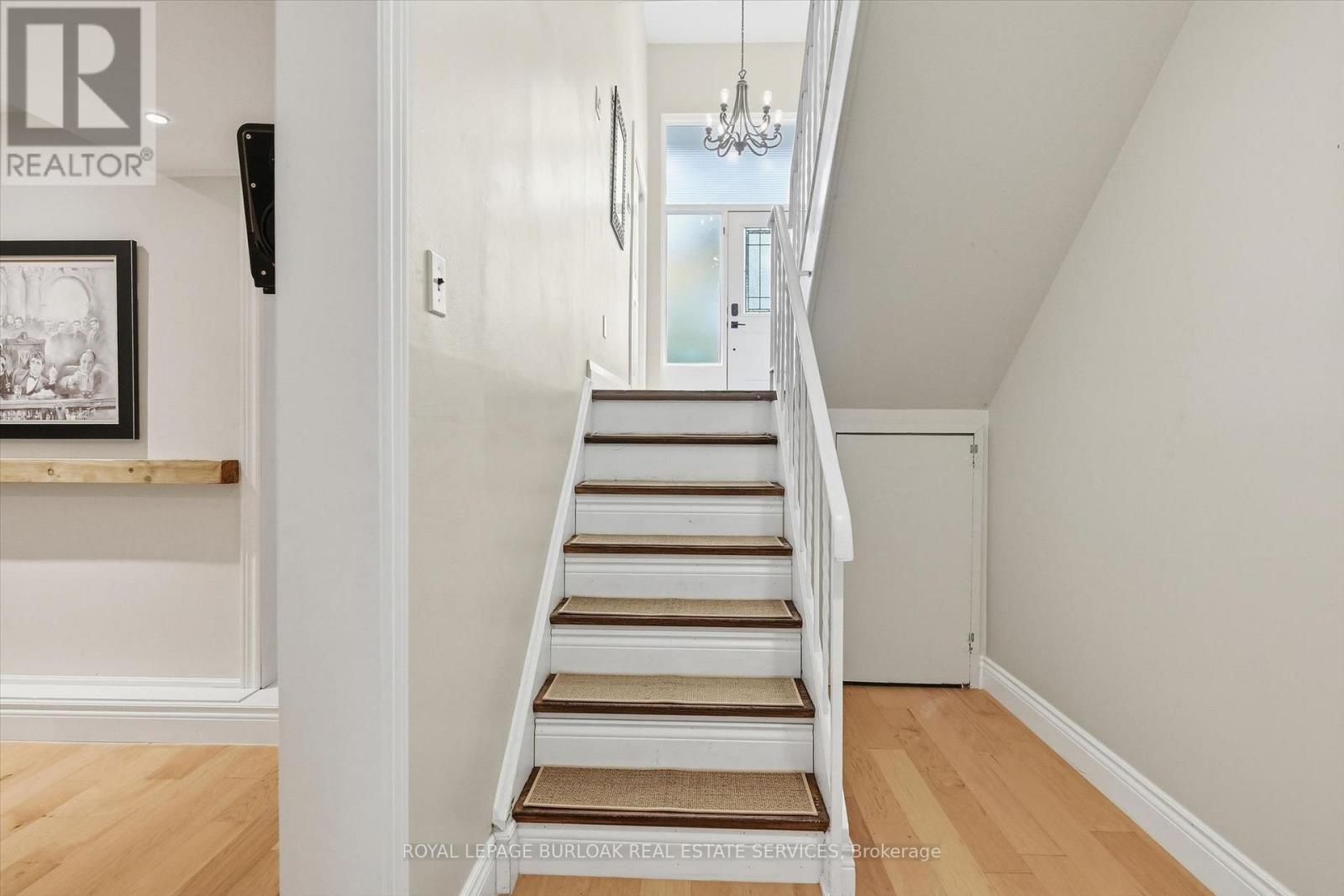 5474 Schueller Crescent Property Photo 31