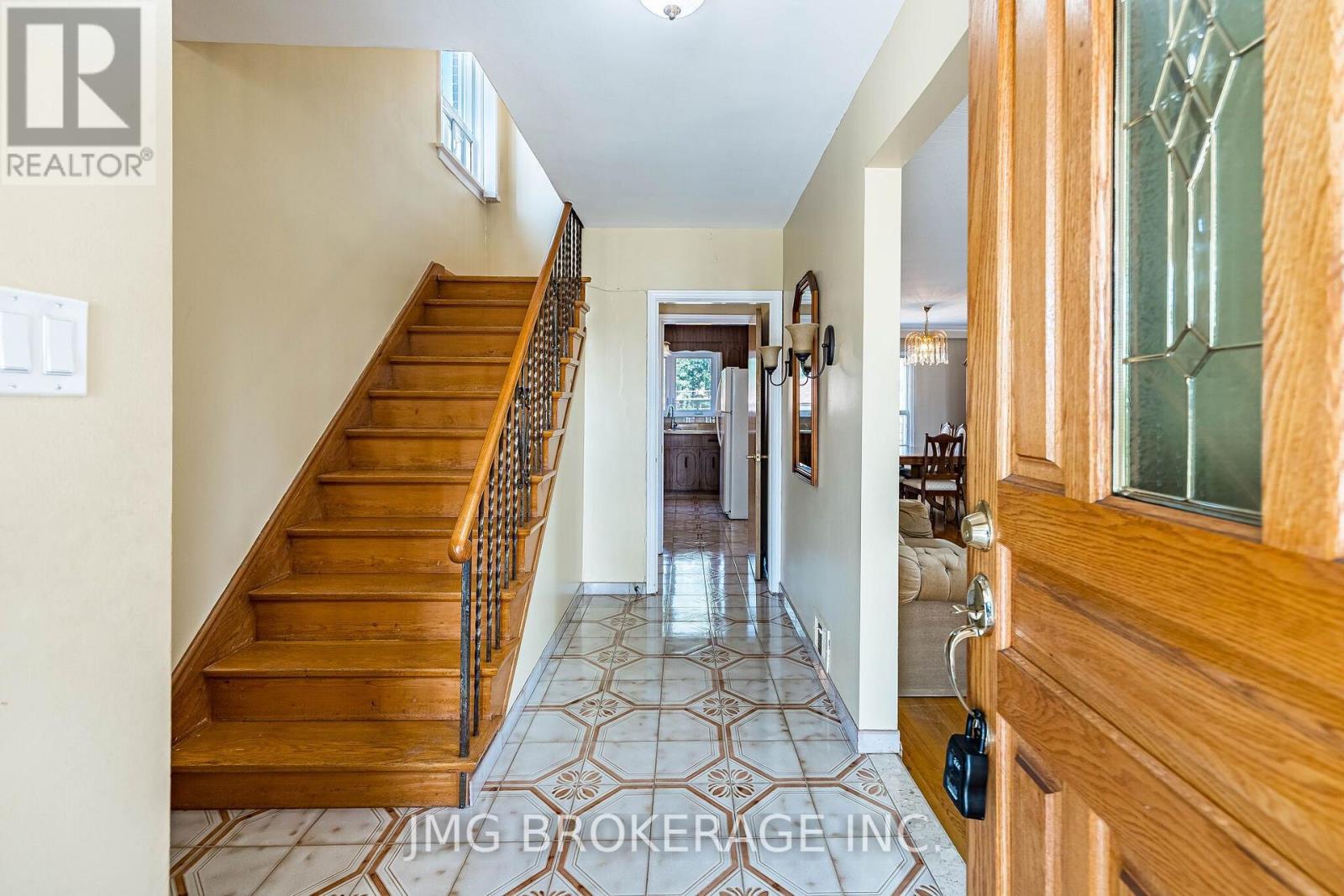 53 Foxrun Avenue Property Photo 11