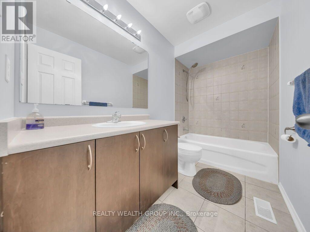 155 - 5255 Palmetto Place Property Photo 24