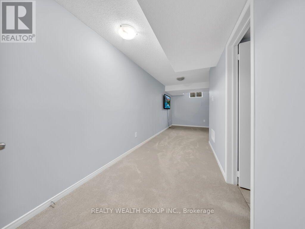 155 - 5255 Palmetto Place Property Photo 30