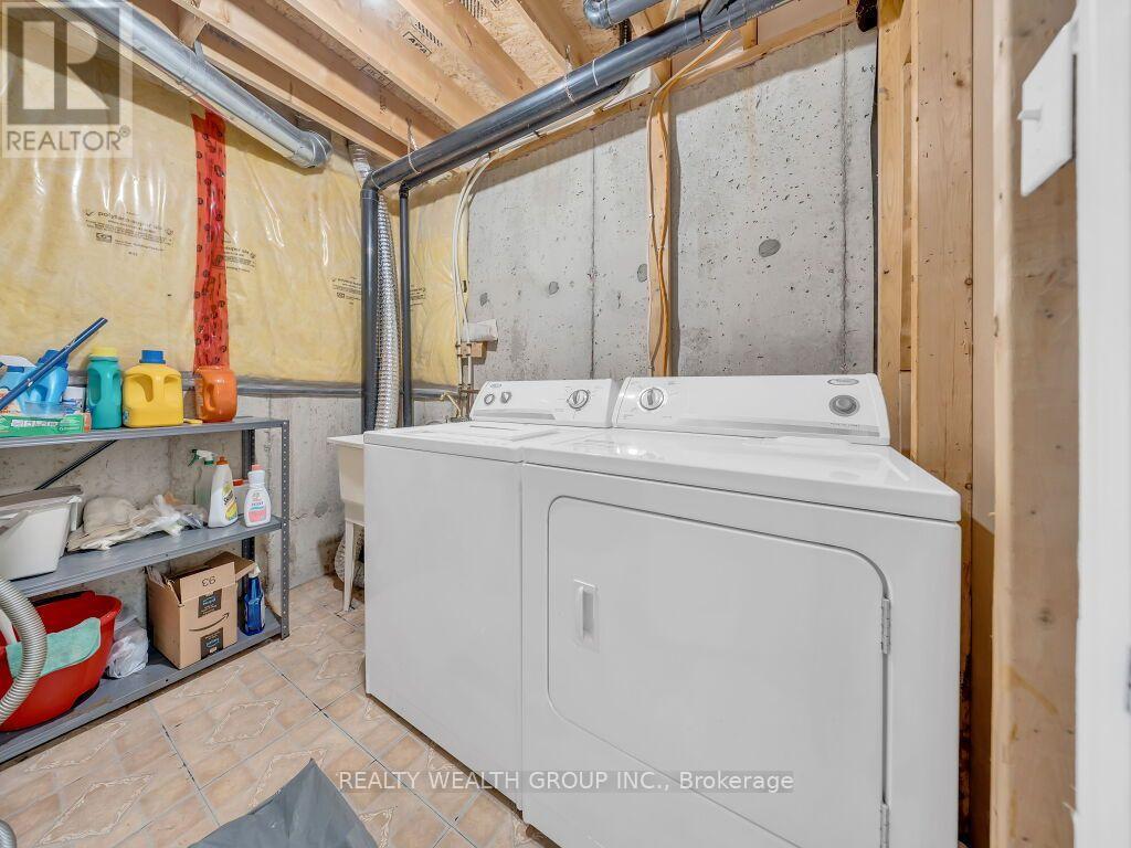 155 - 5255 Palmetto Place Property Photo 33