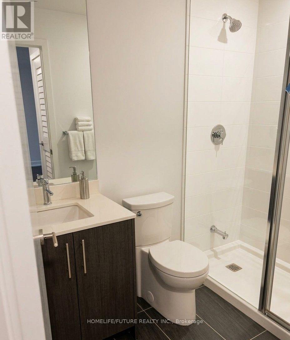 607(s) - 215 Veterans Drive Property Photo 10