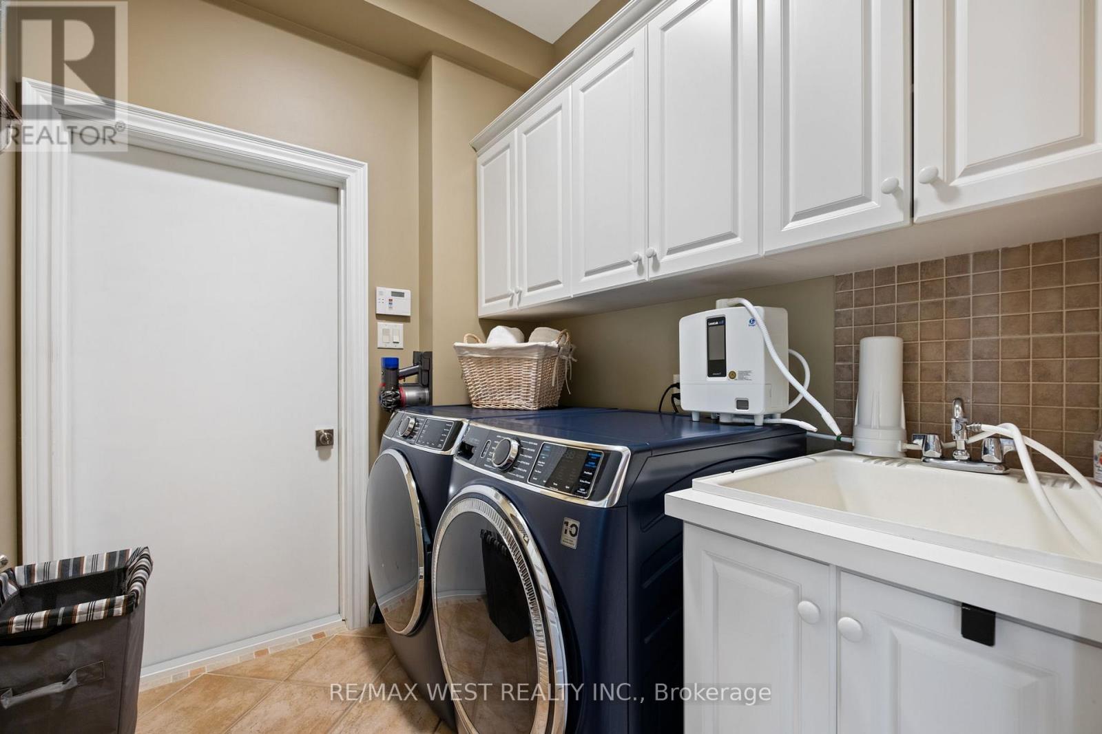 11 Tremont Road Property Photo 21