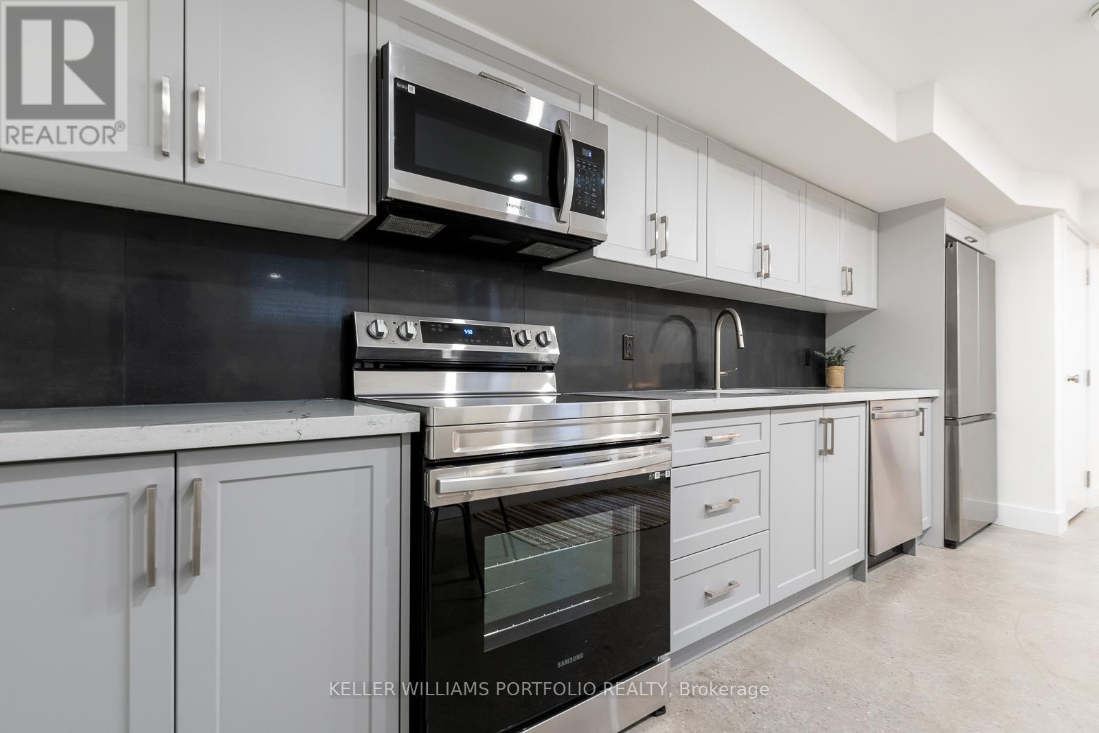 Lower - 180 Maria Street Property Photo 12