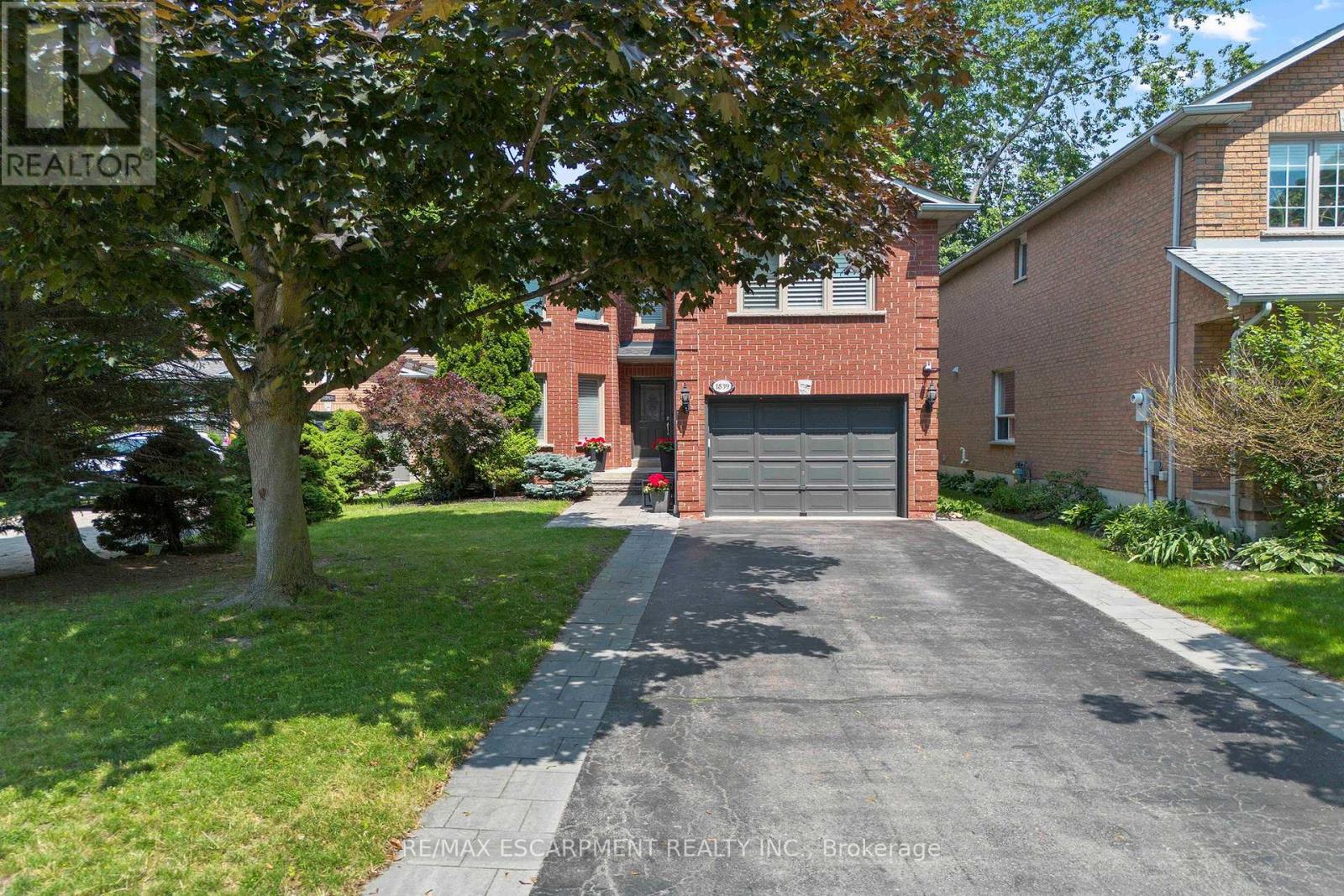 1839 Fellen Place Property Photo 2
