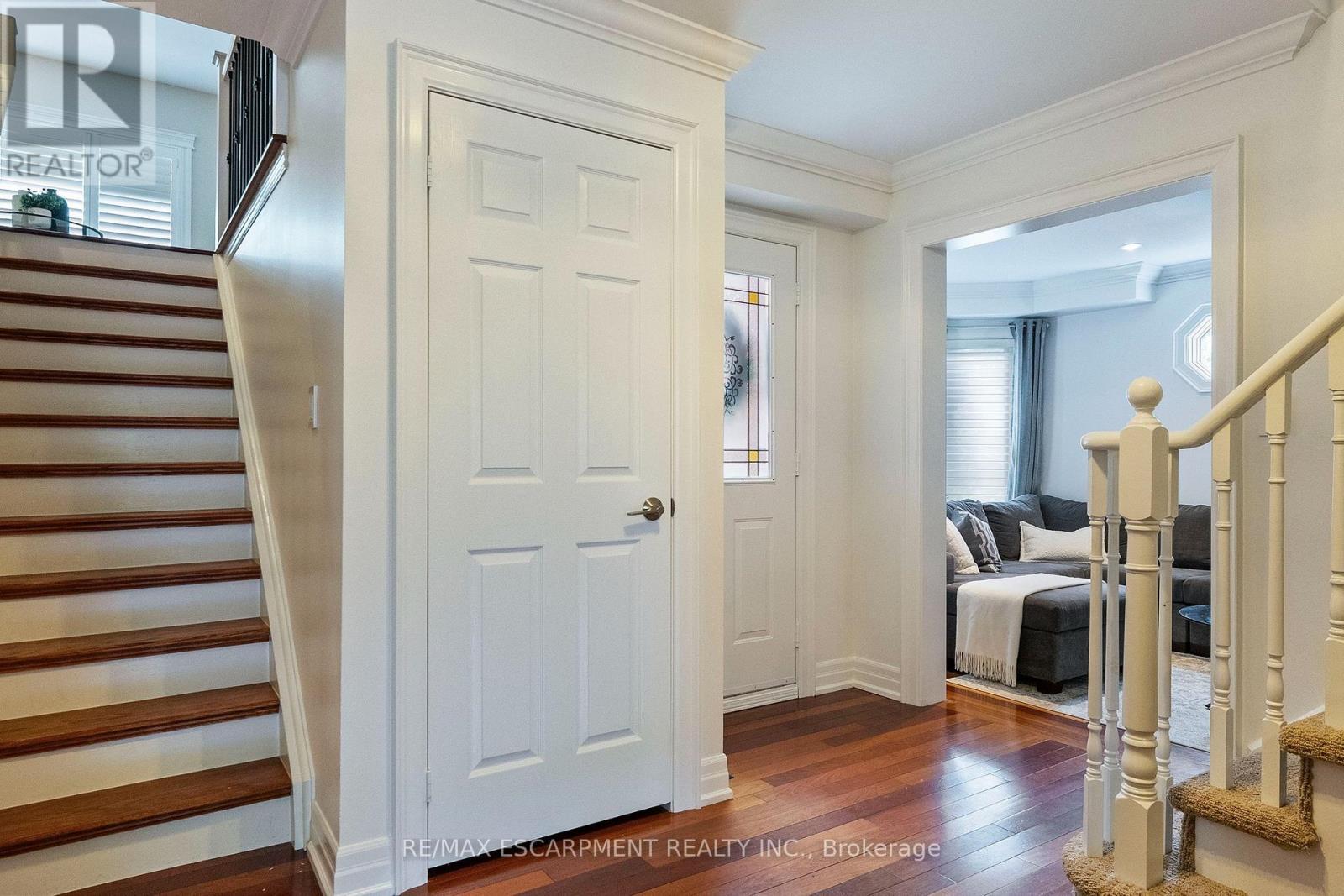 1839 Fellen Place Property Photo 4