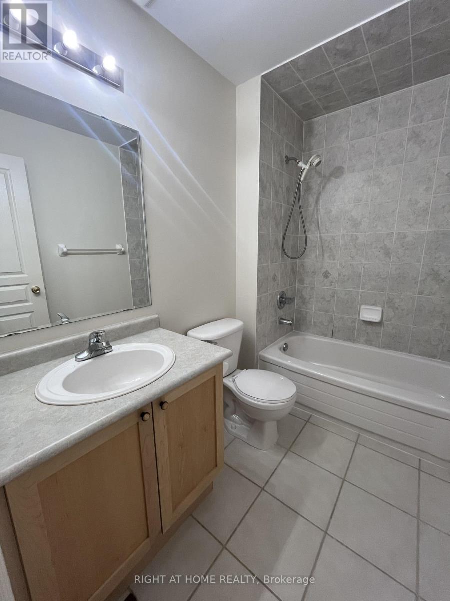2518 Rugby Road Property Photo 17