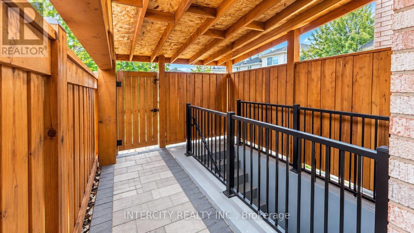 159 Moffatt Avenue Property Photo 4