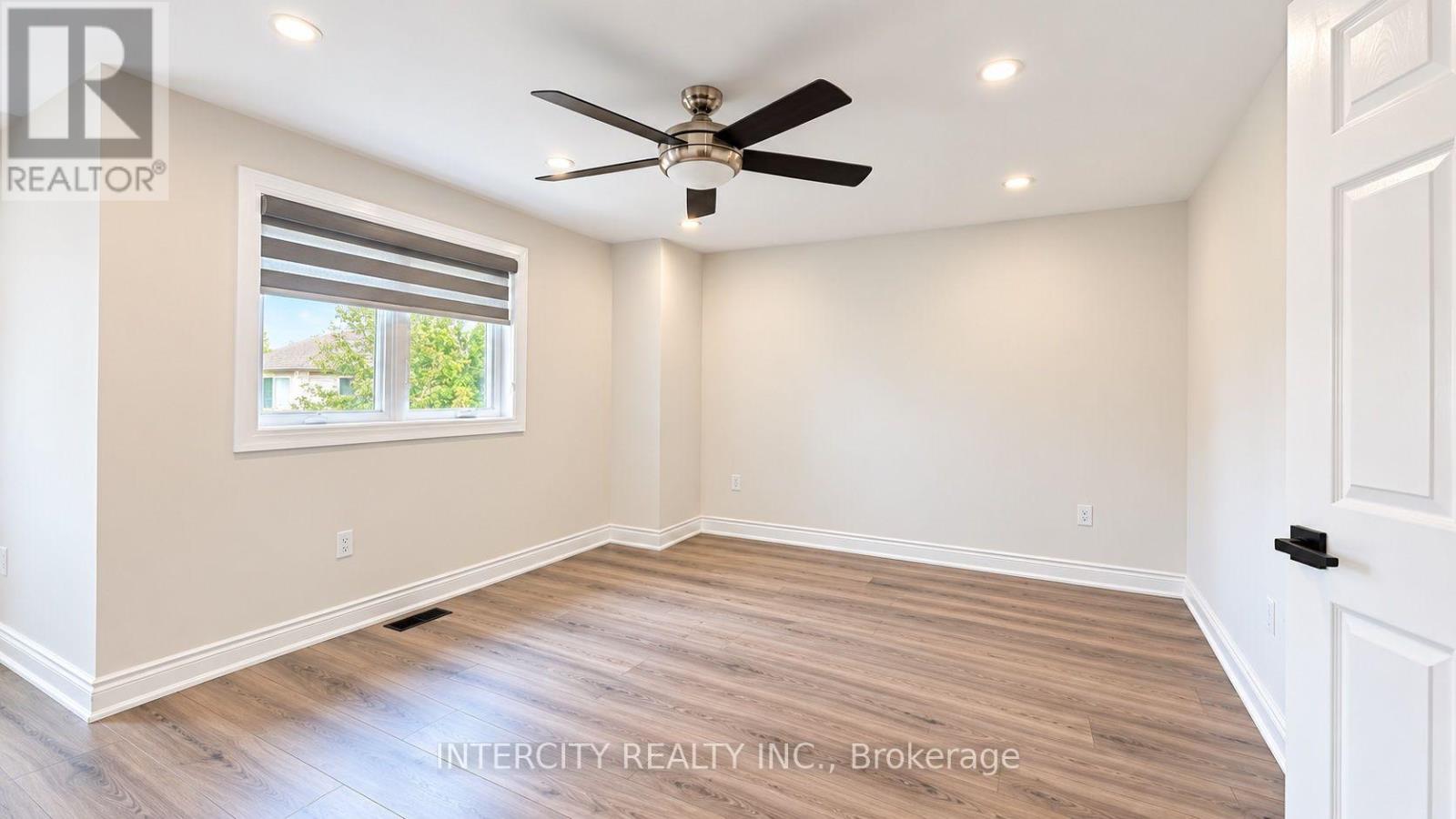 159 Moffatt Avenue Property Photo 20