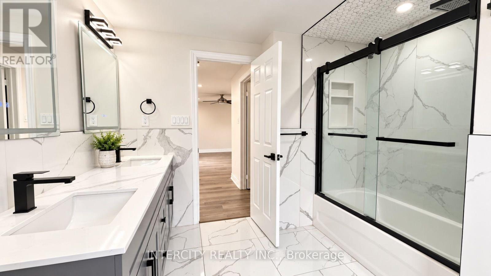 159 Moffatt Avenue Property Photo 23