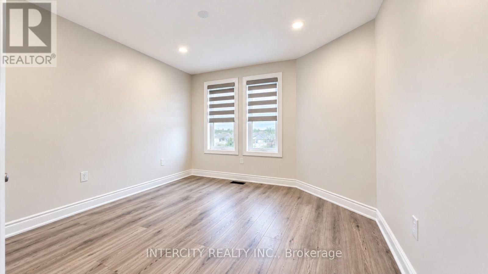 159 Moffatt Avenue Property Photo 27
