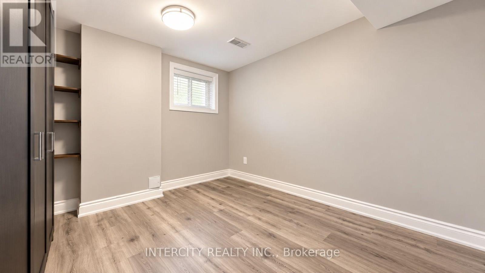 159 Moffatt Avenue Property Photo 33
