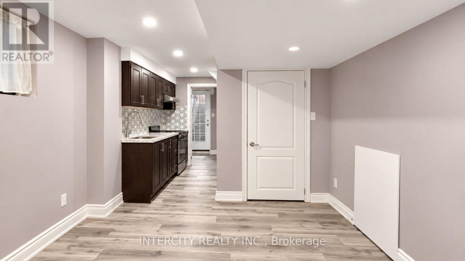 159 Moffatt Avenue Property Photo 40