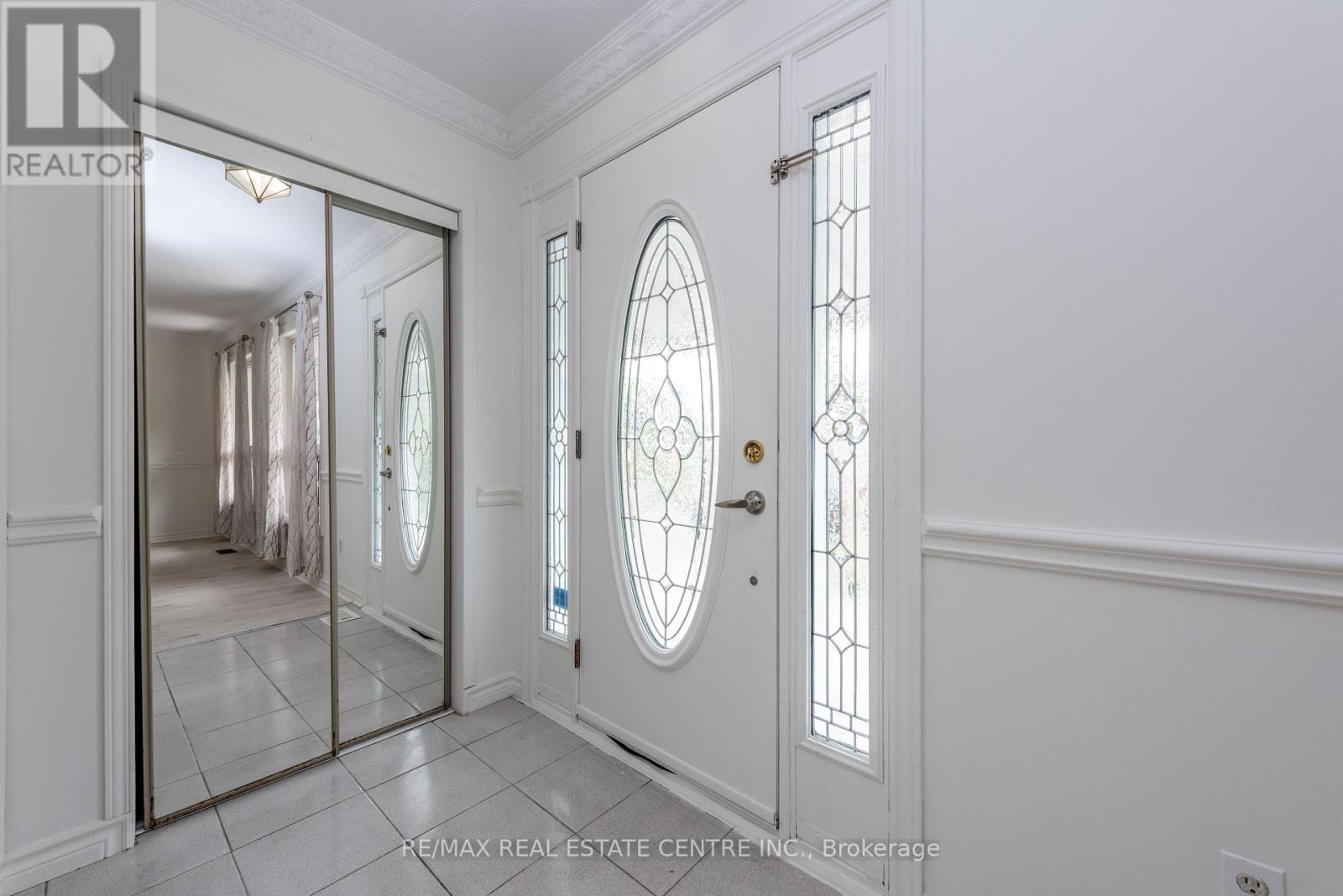 45 Autumn Boulevard Property Photo 3
