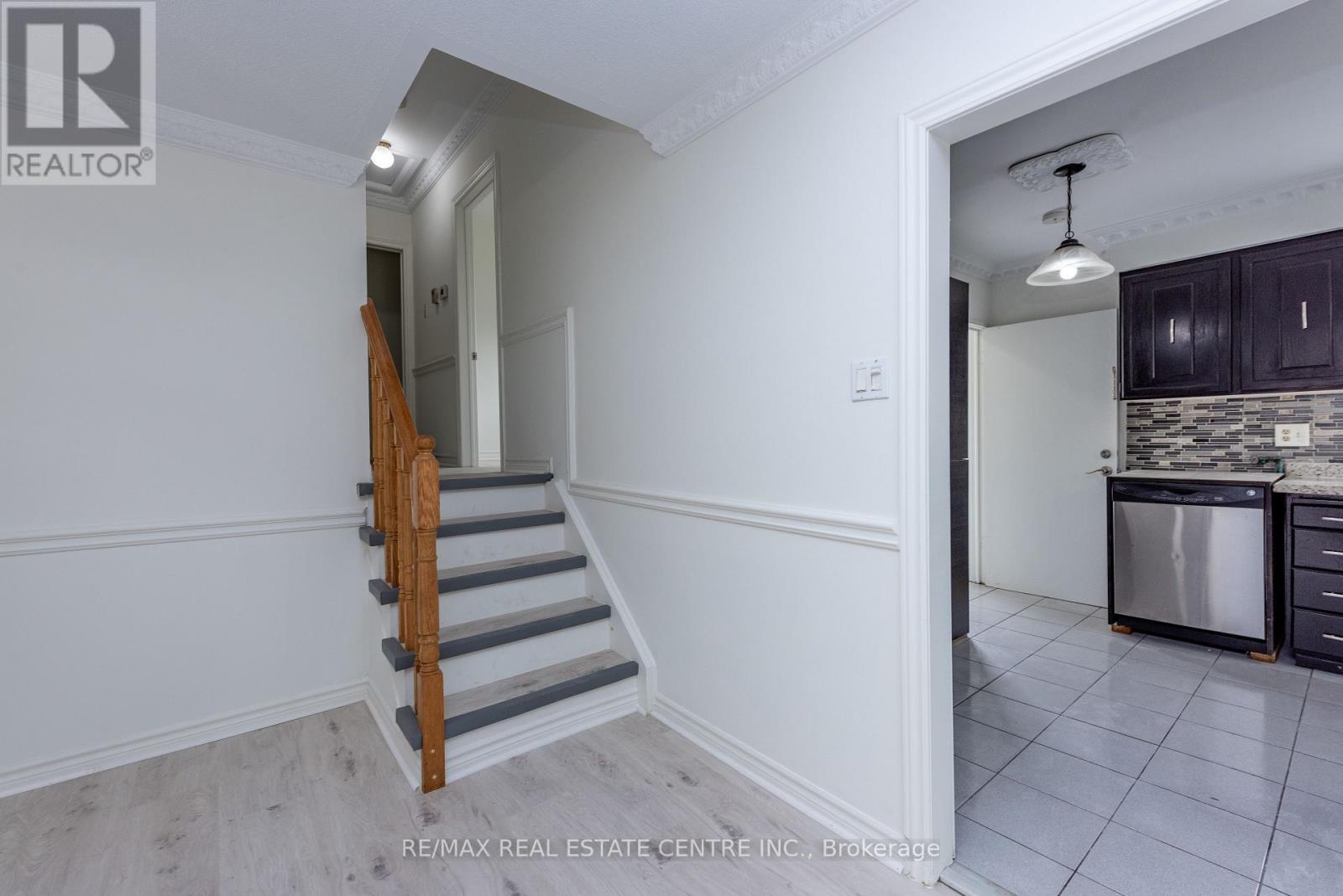 45 Autumn Boulevard Property Photo 11
