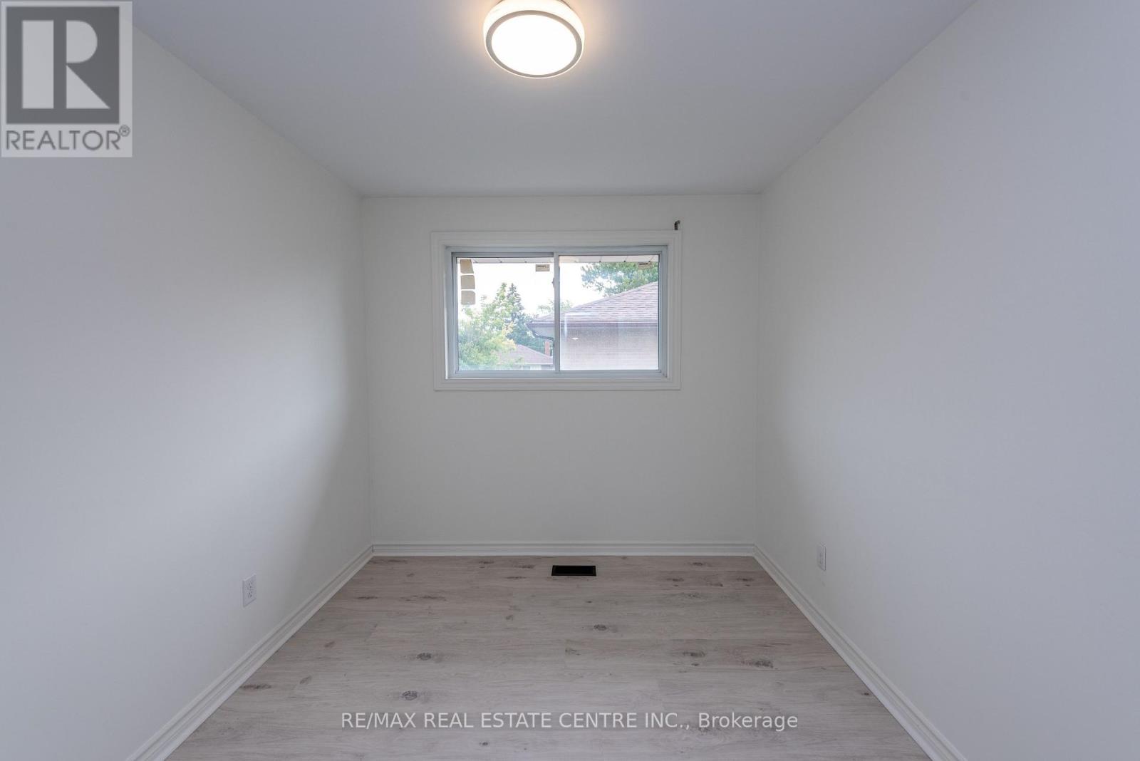 45 Autumn Boulevard Property Photo 14