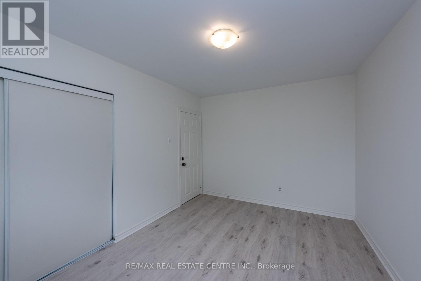 45 Autumn Boulevard Property Photo 19