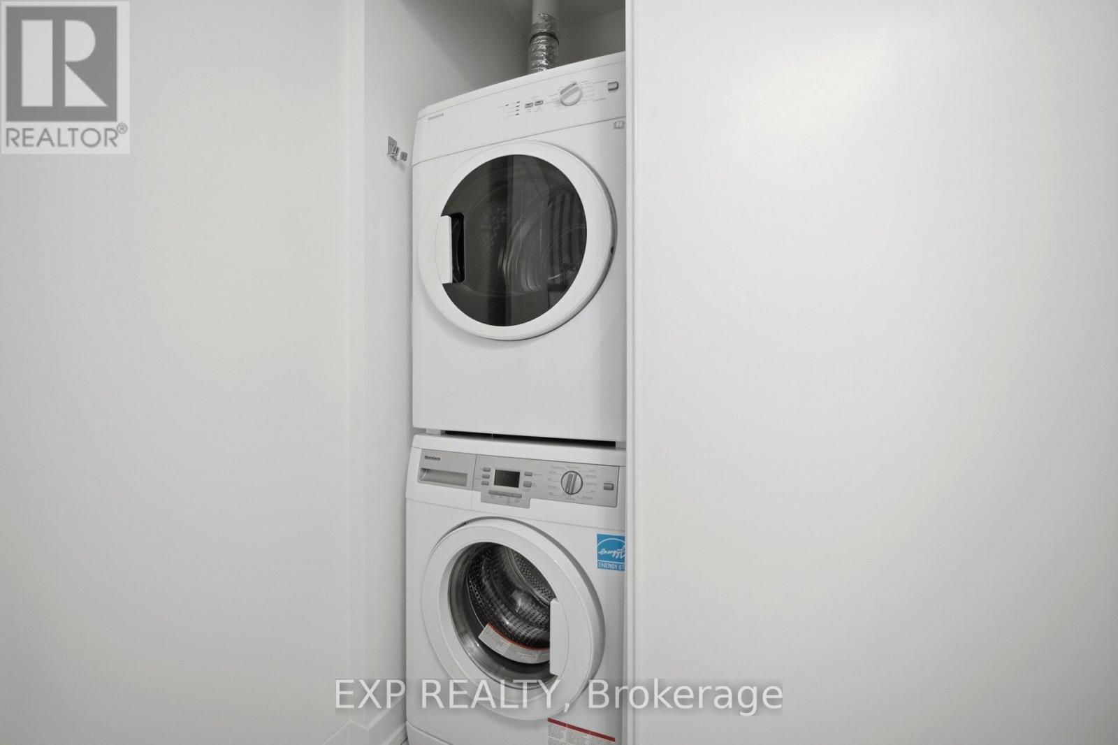 66 - 60 Winston Park Boulevard Property Photo 27