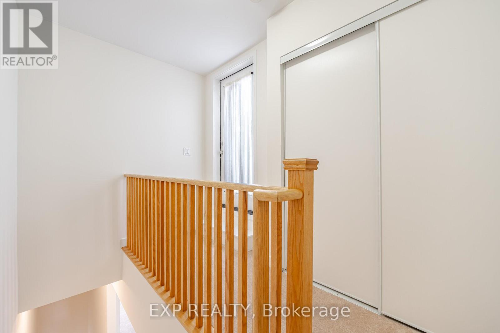 66 - 60 Winston Park Boulevard Property Photo 29