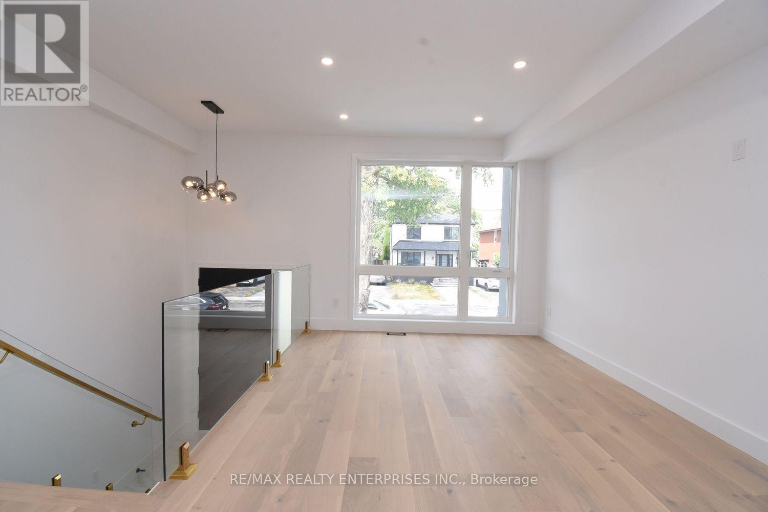 19 Simpson Avenue Property Photo 4