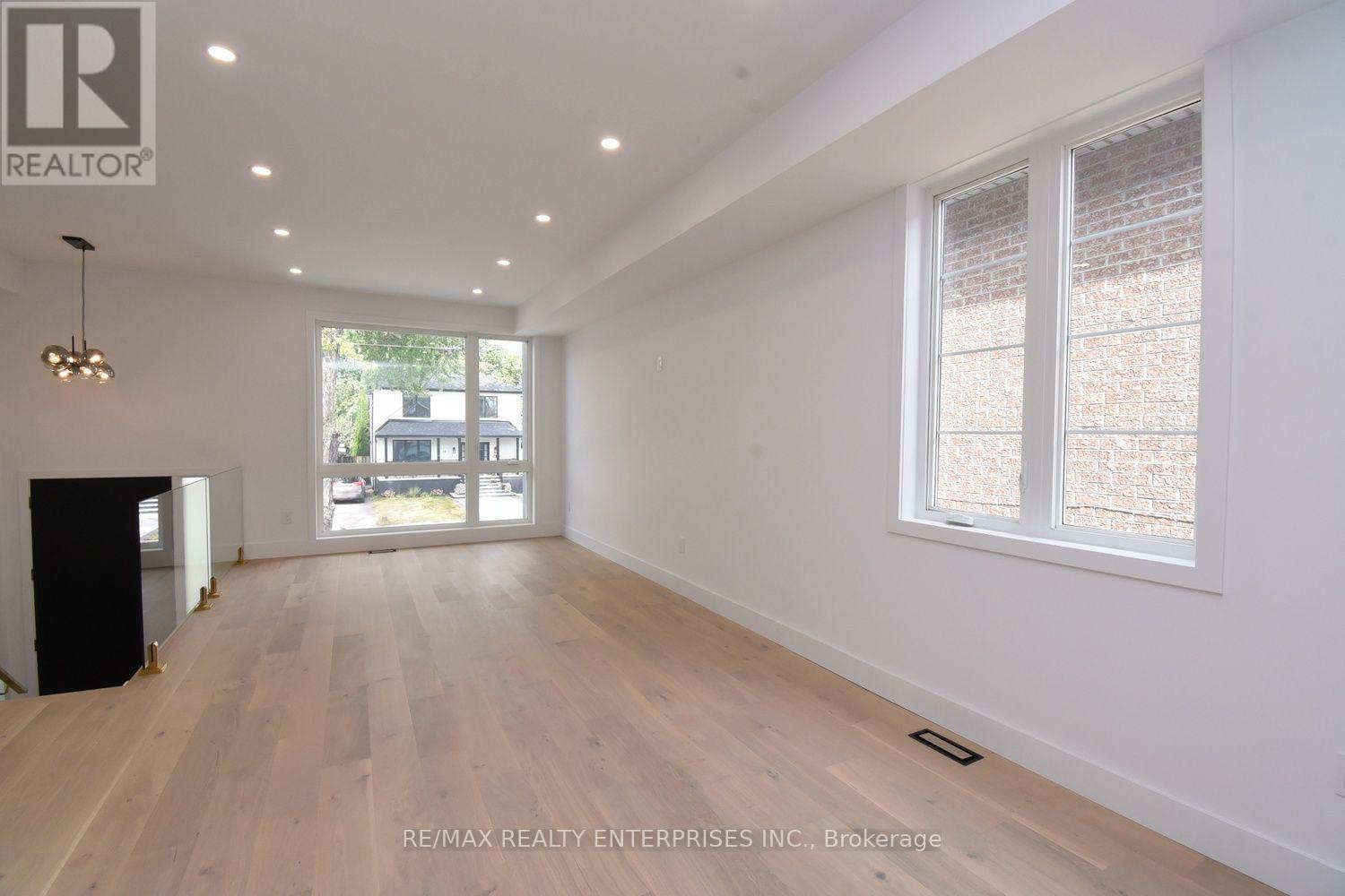 19 Simpson Avenue Property Photo 6