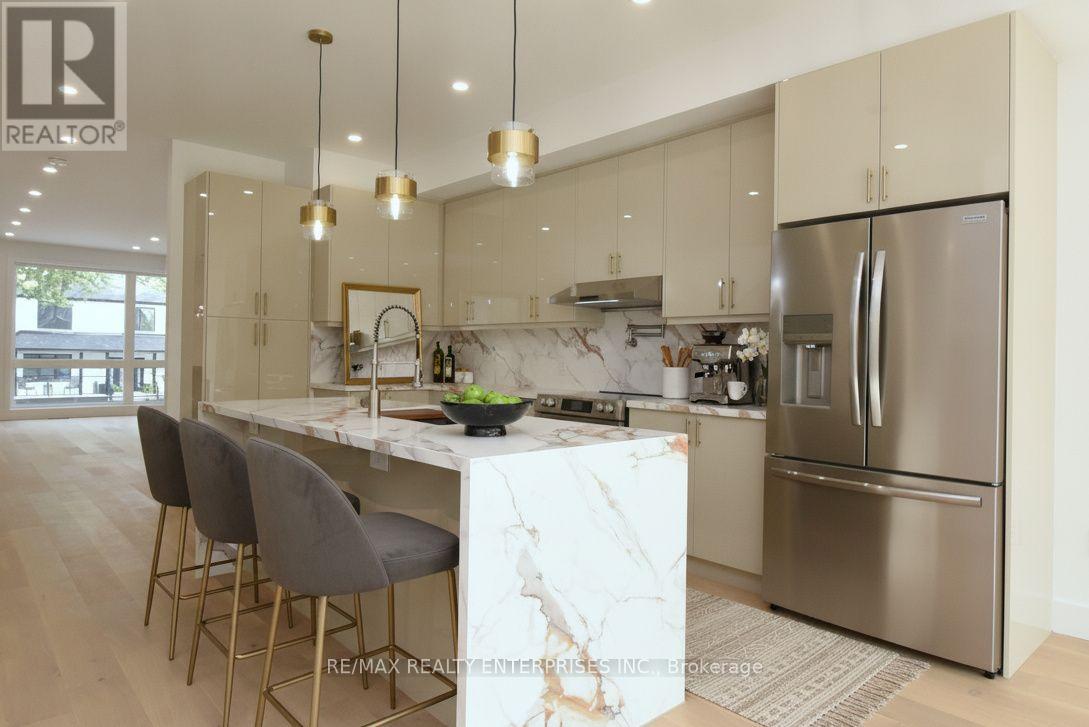 19 Simpson Avenue Property Photo 10