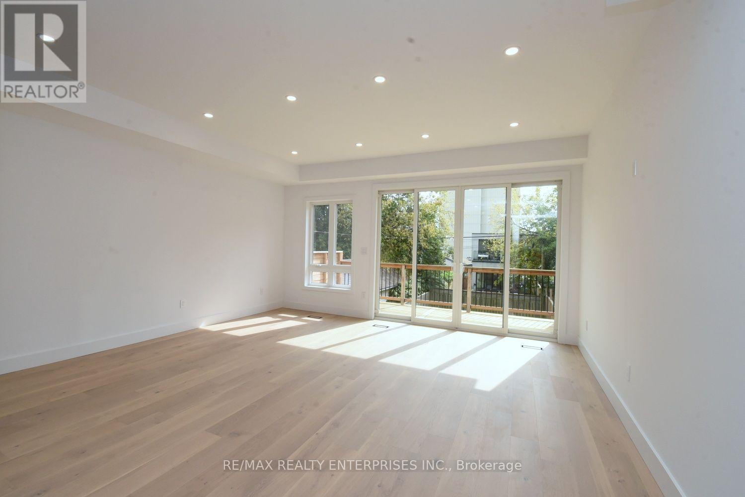 19 Simpson Avenue Property Photo 13