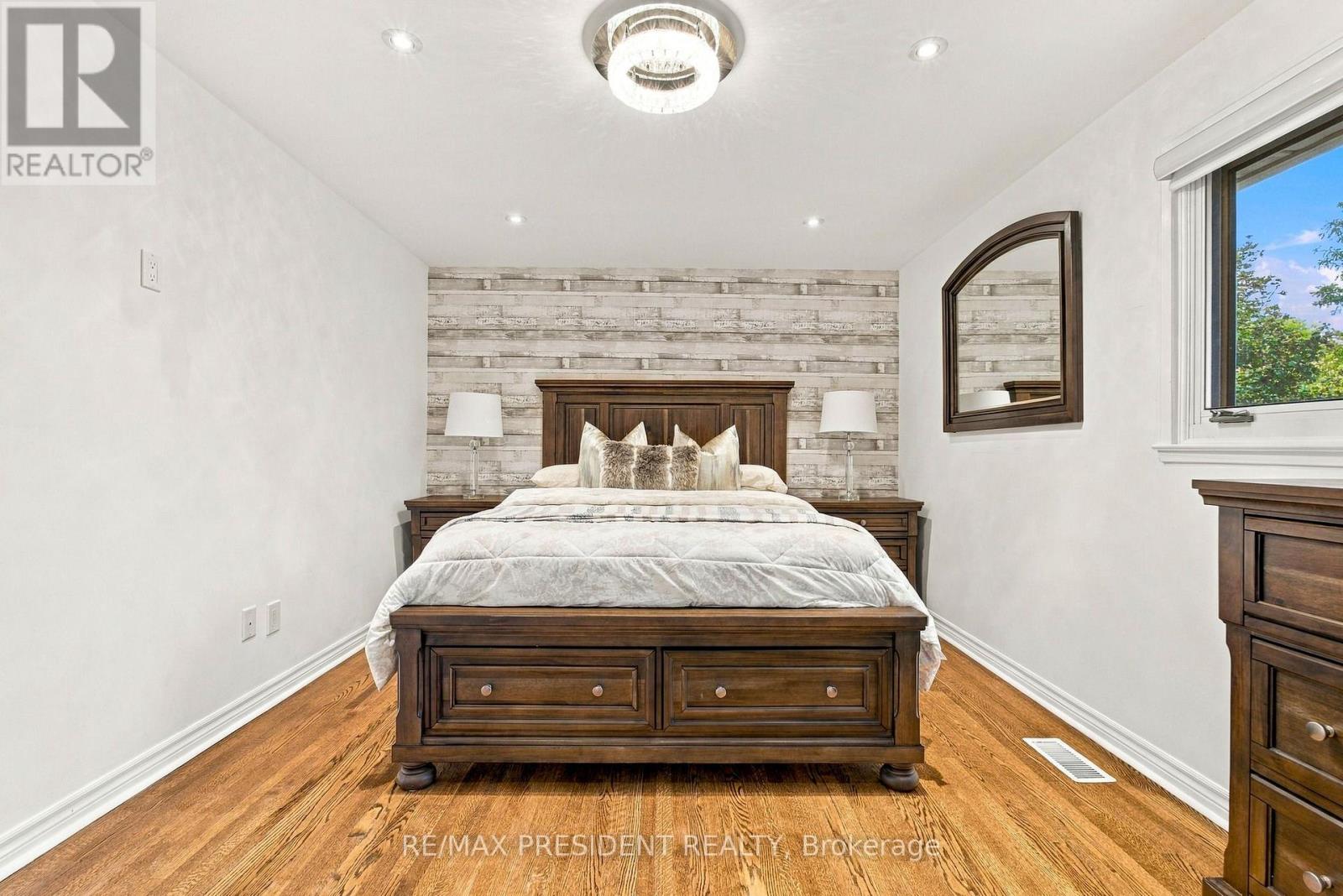 31 Core Crescent Property Photo 20