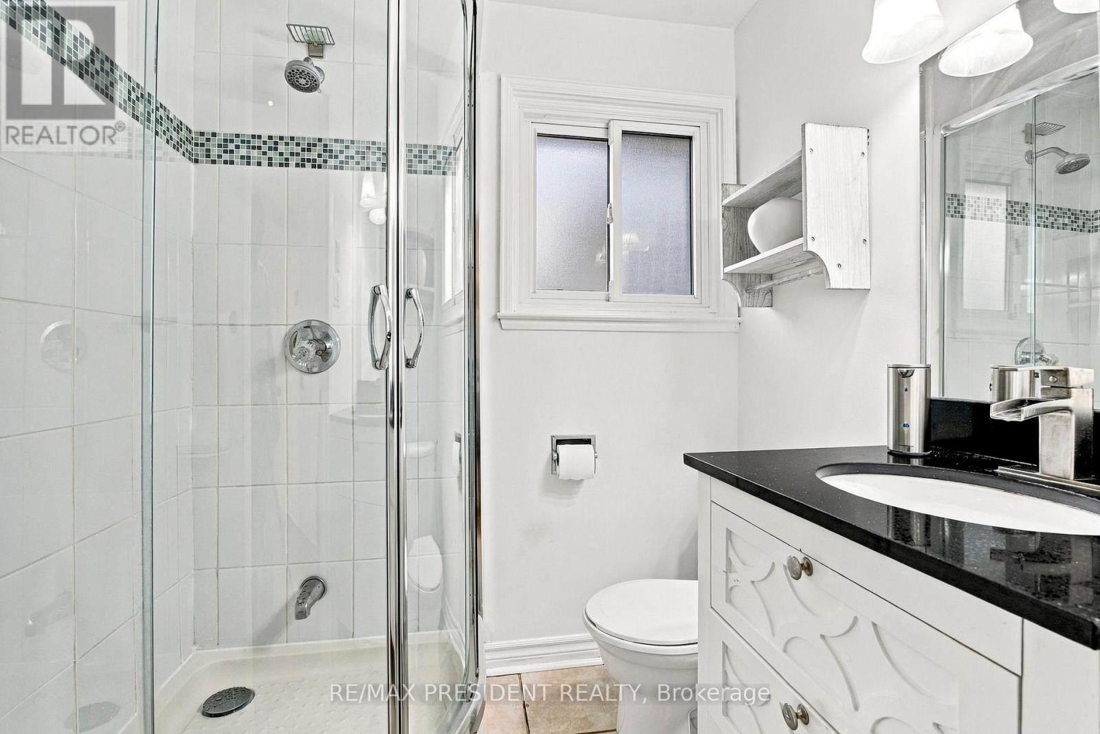 31 Core Crescent Property Photo 23