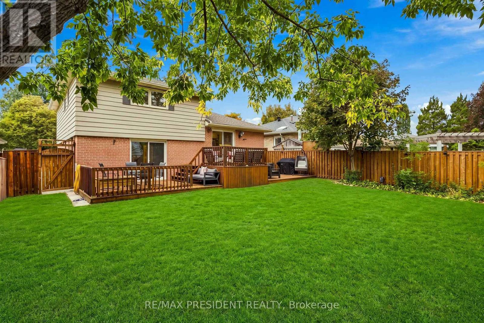 31 Core Crescent Property Photo 38