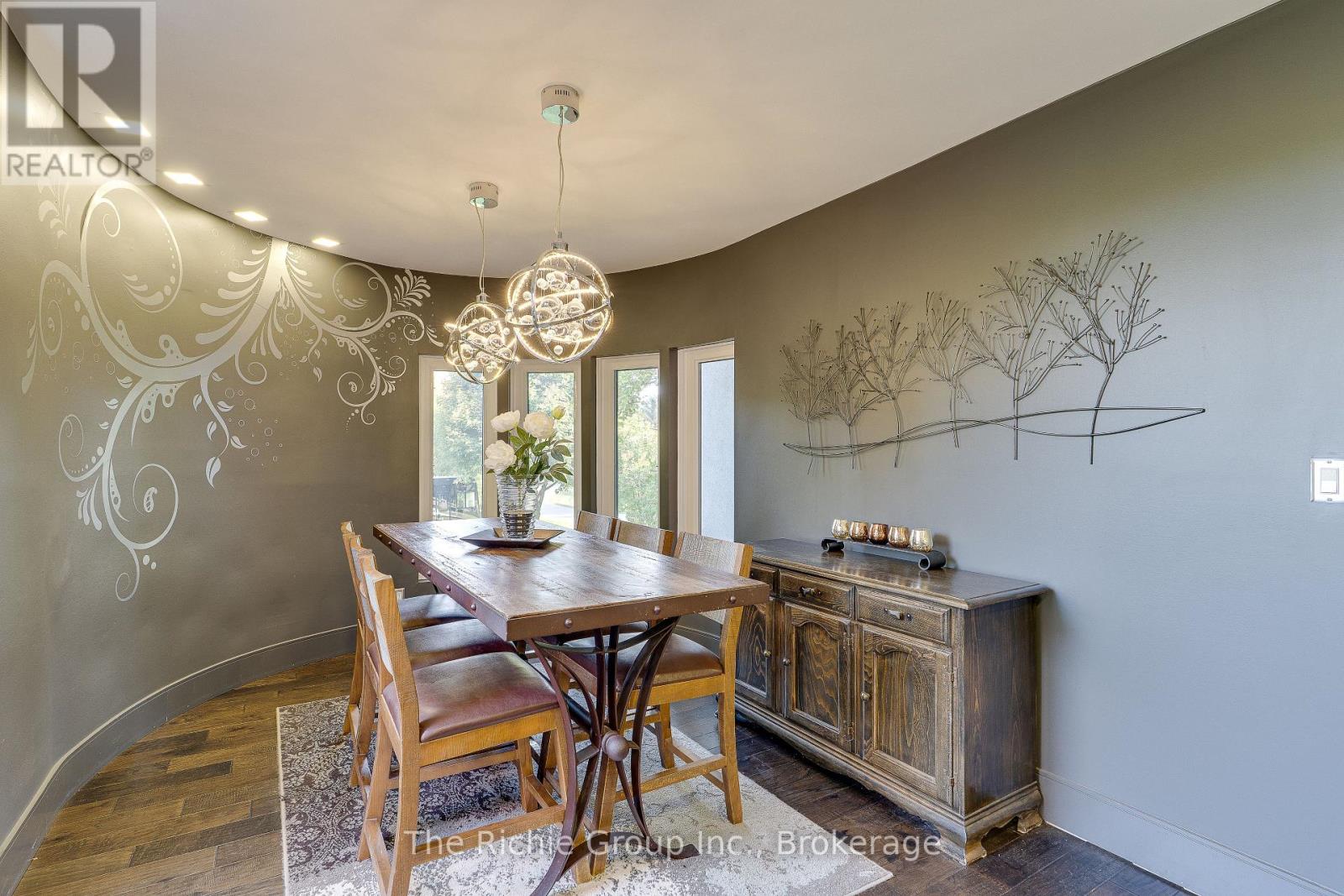 21 Bartley Drive Property Photo 8