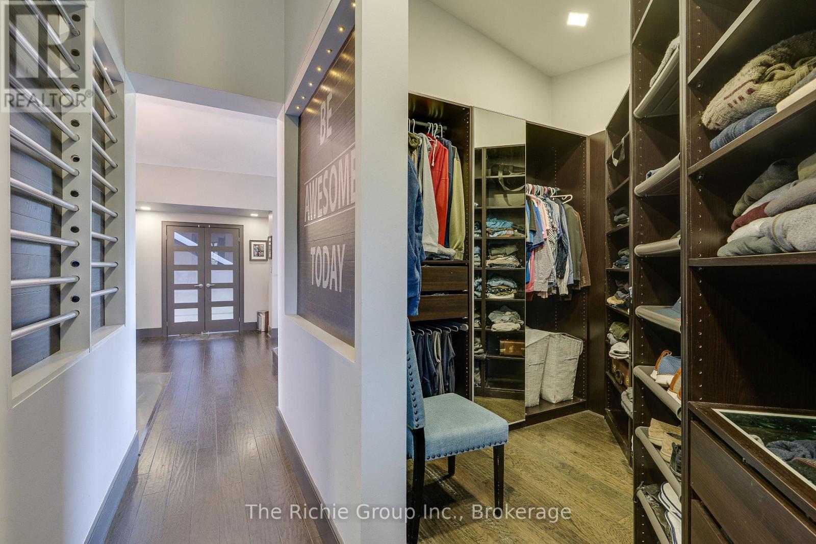 21 Bartley Drive Property Photo 10